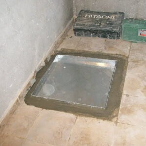 Suministro e Instalación de Tapas de Registro, Hierro Fundido, PVC, Estancas con Juntas de Goma